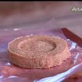Pizzette, gelati e orsetti di carne