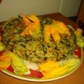 Corona di riso con zucchine e fiori di zucca