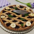 Crostata con mix di marmellata di ciliegie,[...]