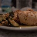 rollè di pollo con contorno di zucchine