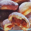 Bomboloni al forno con confettura di zucca