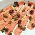 Carpaccio di Salmone al Lime e Taggiasche