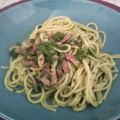 Spaghetti con pesto di rucola e pancetta[...]