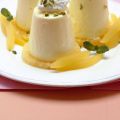 Parfait all'ananas e mango con pistacchi