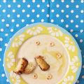 Vellutata di sedano rapa e patate con nocciole