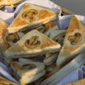 TRIANGOLI AI FUNGHI