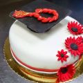 TORTA LAUREA FIORITA