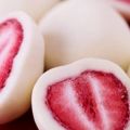 palline di fragole e yougurt