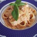 MANFREDINE ALLA CREMA DI RICOTTA E POMODORO