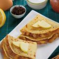 Crepes alle mele caramellate