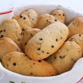 BISCOTTONI CON GOCCE DI CIOCCOLATO FONDENTE