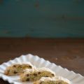 Cantucci ai pistacchi e cioccolato