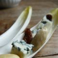 SALADE D'ENDIVES, NOIX, ROQUEFORT...E PERE