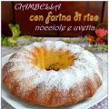 Ciambella con farina di riso, nocciole e uvetta