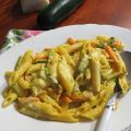 Penne con verdure dell'orto e acciughe