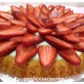Crostata morbida di fragole con stampo furbo