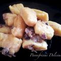 Gnocchi di patate con asiago, fontina, speck e[...]