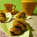 ANCHE IO RUGELACH CON CACAO E NOCCIOLE