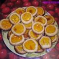 Biscotti farciti con marmellata di albicocche