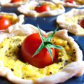 Mini quiche con ricotta e pomodorini