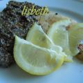 Pescespada con pesto di olive, mandorle e pinoli