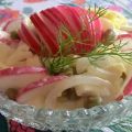Insalata con ravanelli e formaggio
