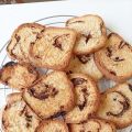 Fette biscottate con gocce di cioccolato