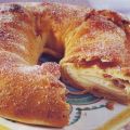 Ciambellone con ricotta e uvetta
