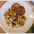 Insalata di ceci, feta e melazane grigliate
