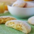 Biscotti farciti al limone