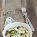 Insalata di riso basmati con zucchine e avocado