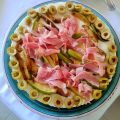 Cheesecake alle Zucchine, Olive e Prosciutto
