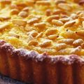 Crostata al limone e pinoli