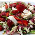 Insalata con fragole e caprino
