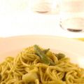 Tagliolini al pesto di olive verdi con patate