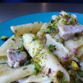Pennoni con tonno fresco e pistacchi