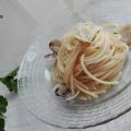 Spaghetti con aglio, olio, peperoncino e vongole