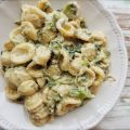 Orecchiette con cime di rapa, acciuga e panna