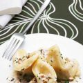 Tortelloni di patate con ripieno saporito ai[...]