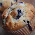 Blueberry muffins with white chocolate