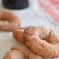 Ciambelline vino rosso e nocciole