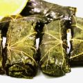 Dolmades (involtini di foglie di vite)
