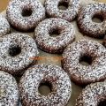 Ciambelline al finto cioccolato (vegan)