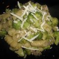 Orecchiette broccoli e salsiccia