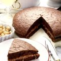 Torta farcita con le nocciole