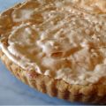 CROSTATA MERINGATA CON MARMELLATA E NOCI