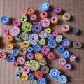 Come fare dei rotolini di carta riciclata