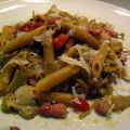 Penne ai carciofi, pancetta affumicata e[...]