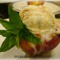 Pesca caramellata alla griglia con gelato alla[...]