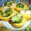 Scodelline di polenta farcite
